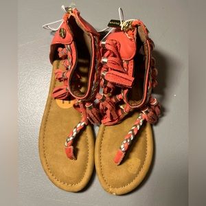 Size 11 Girls Tahari Girls Sandals
